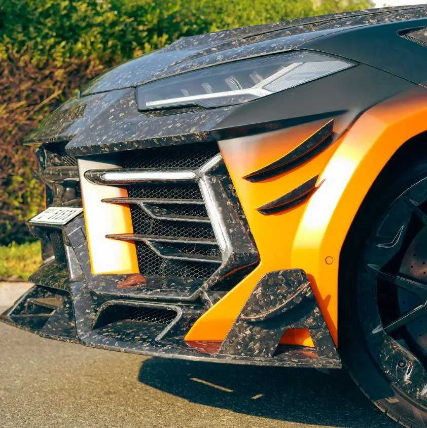 Dubai'de kiralık Lamborghini Urus Mansory Venatus Orange – fotoğraf 3