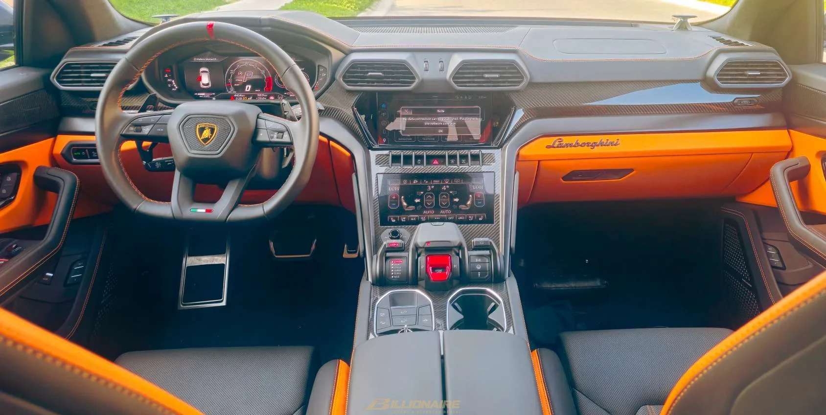Dubai'de kiralık Lamborghini Urus Mansory Venatus Orange – fotoğraf 5