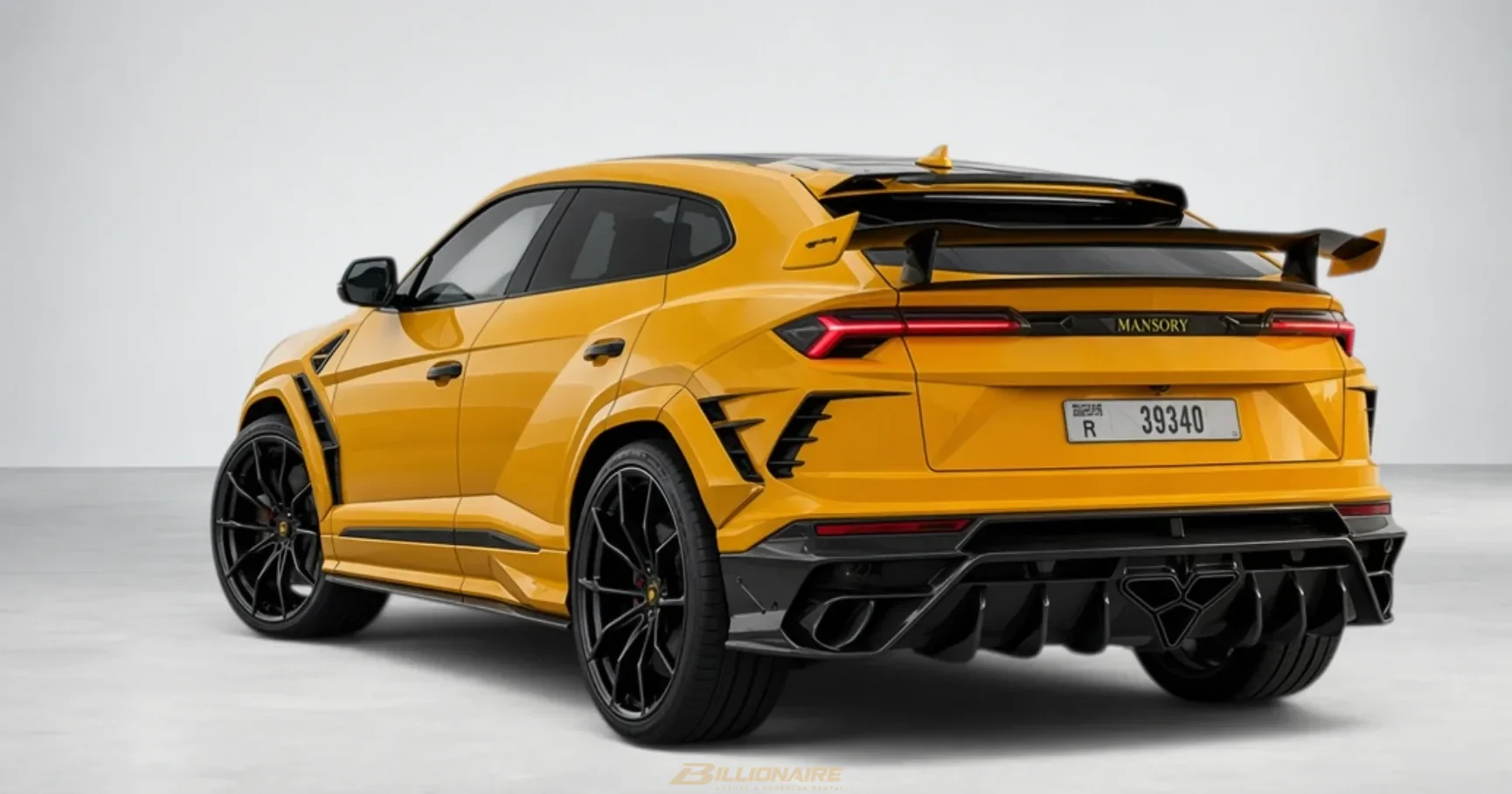 اجاره Lamborghini Urus Mansory Yellow در دبی – تصویر 3