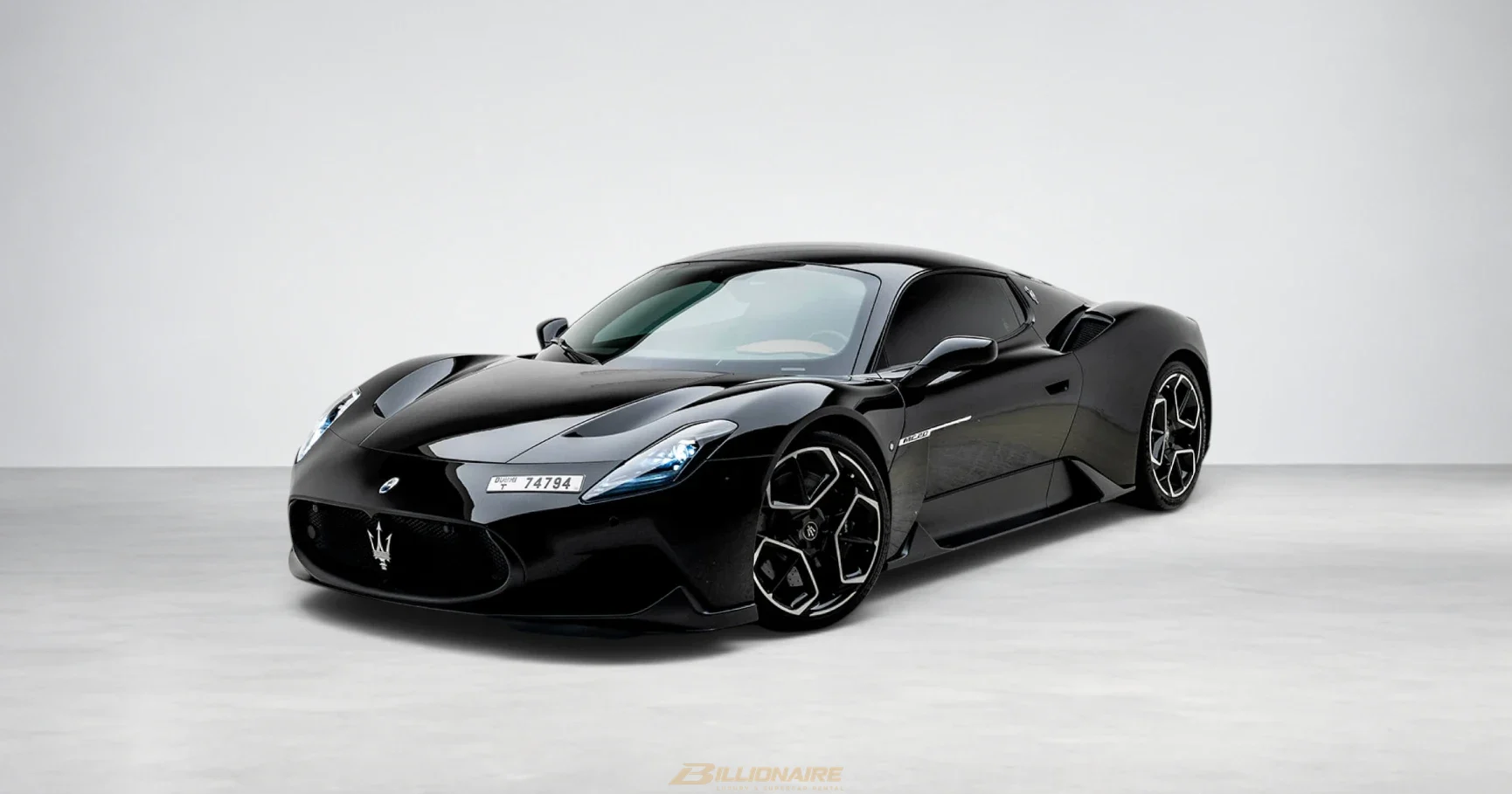 اجاره Maserati MC20 Nero در دبی – تصویر 4