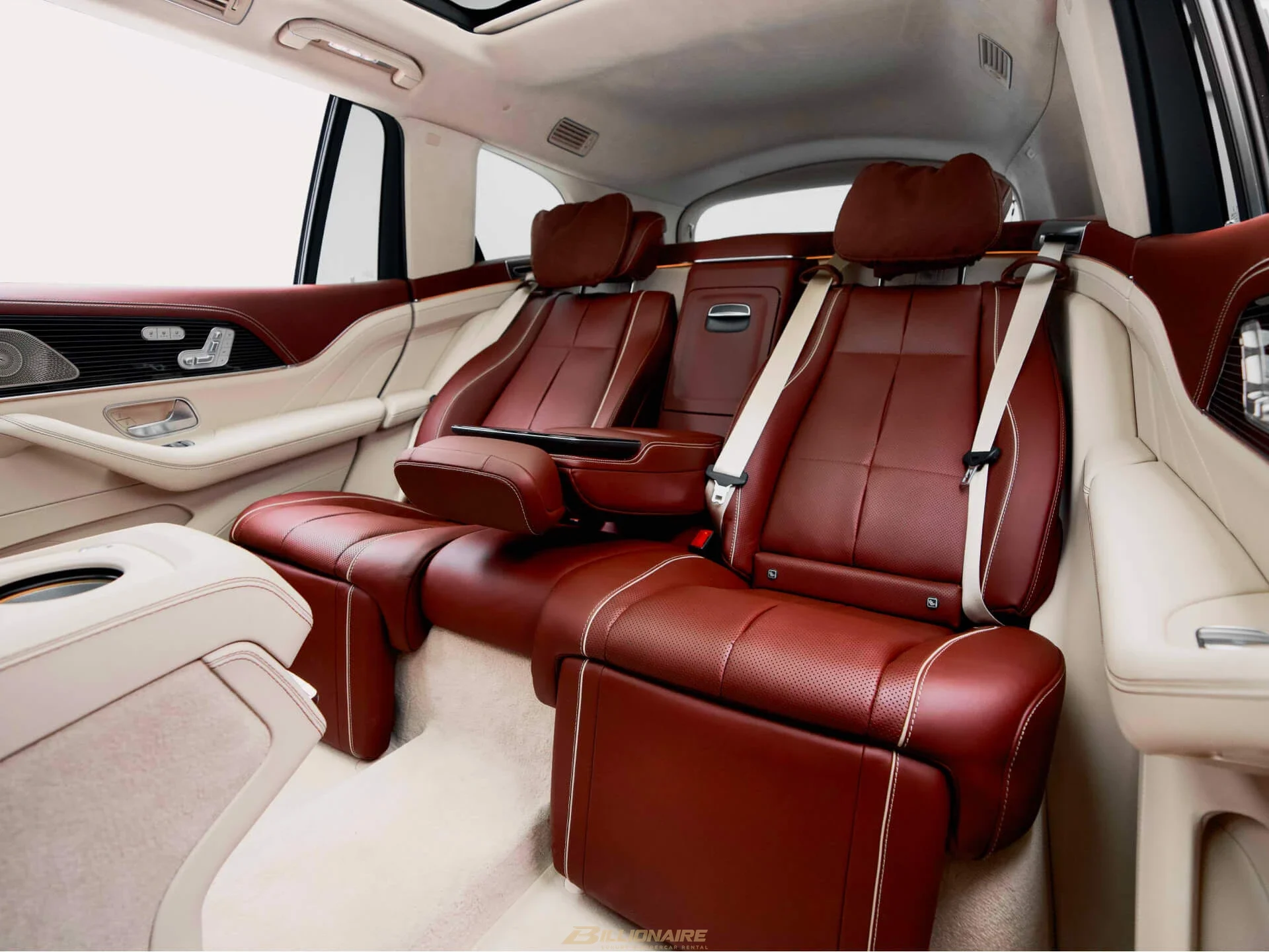 Mercedes-Maybach GLS 600 Obsidian Black View 5