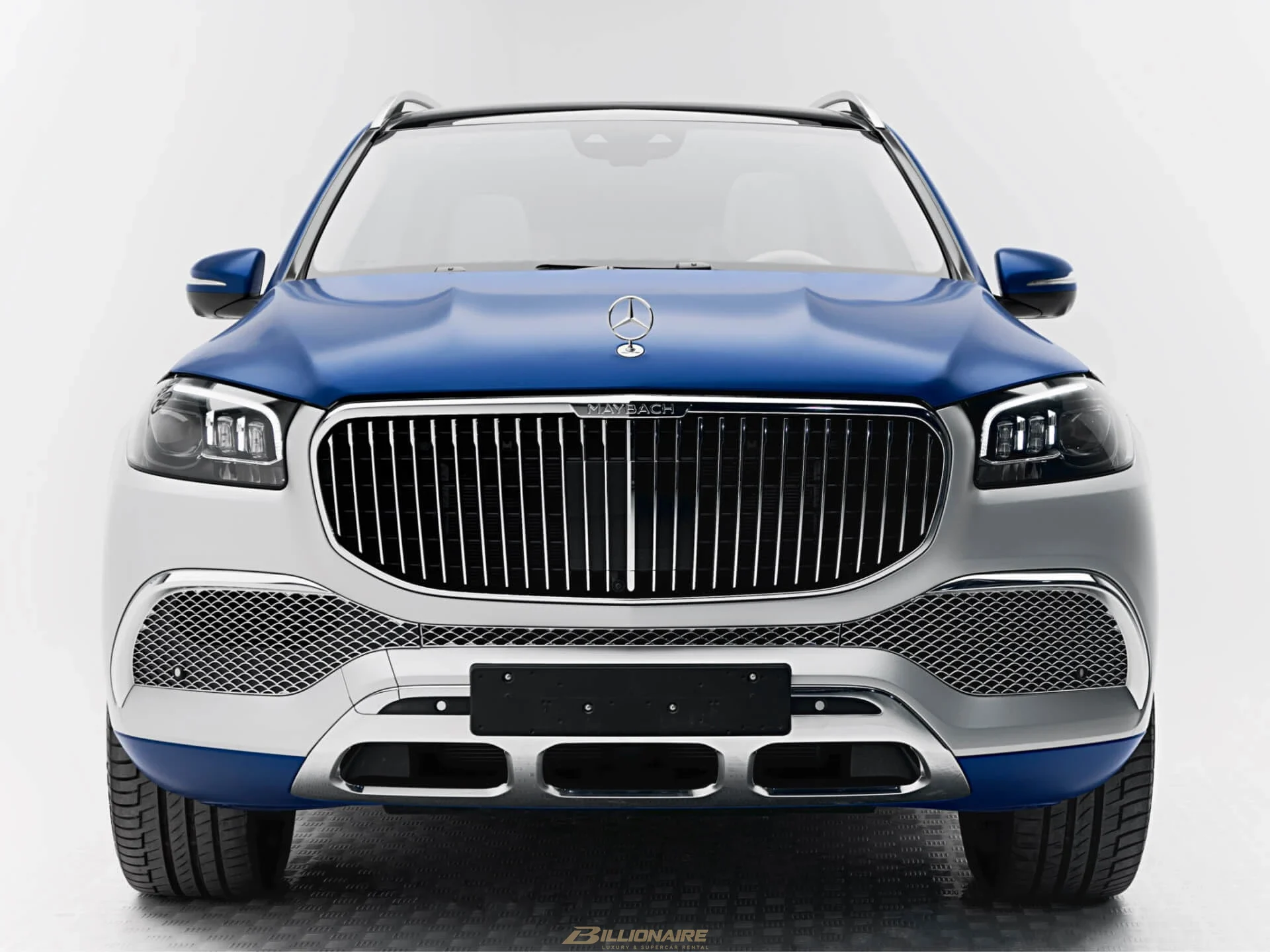 Dubai'de kiralık Mercedes-Maybach GLS 600 Two-Tone Obsidian/Silver – fotoğraf 2