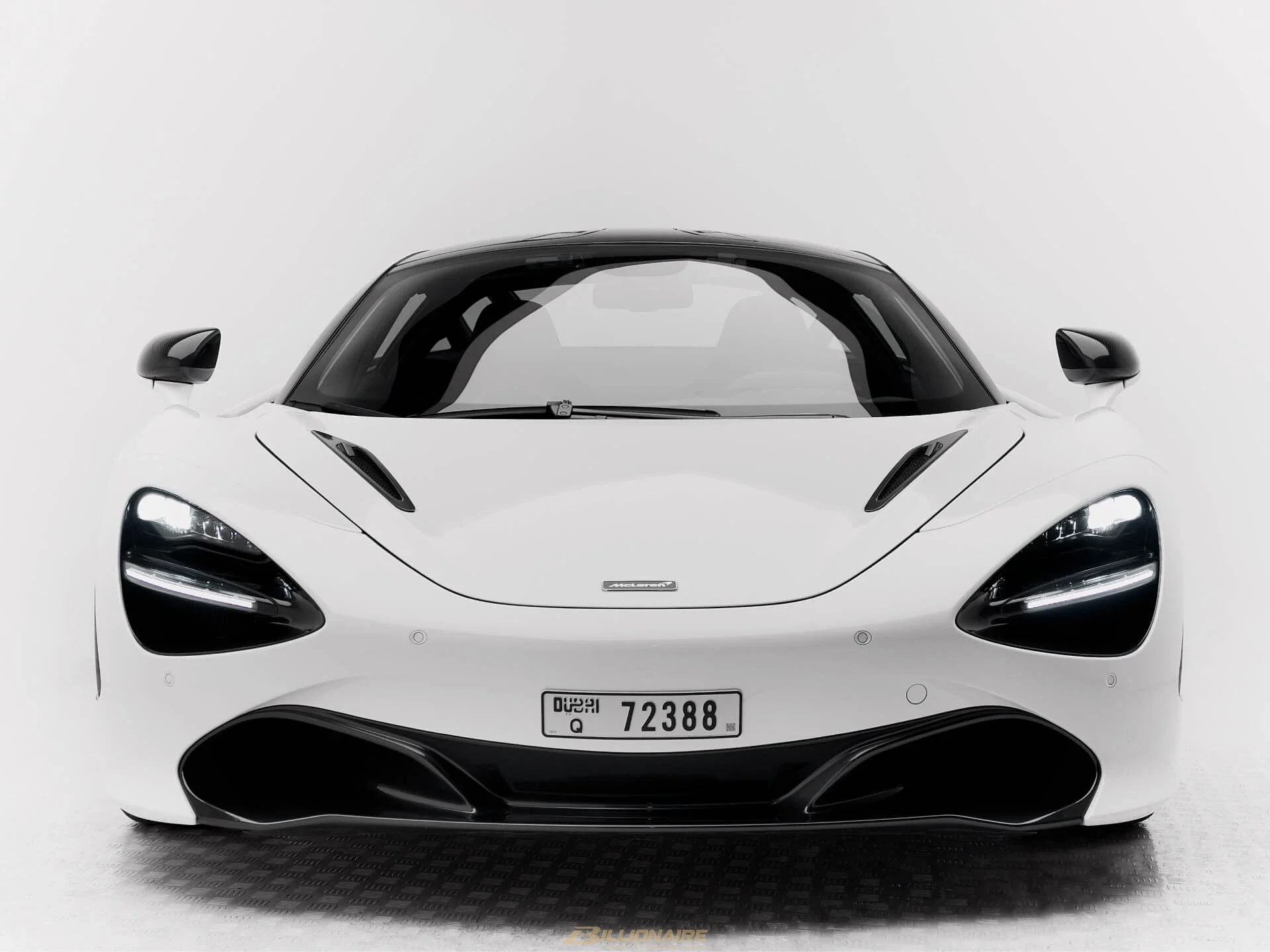 McLaren 720S Coupe Memphis Red View 3
