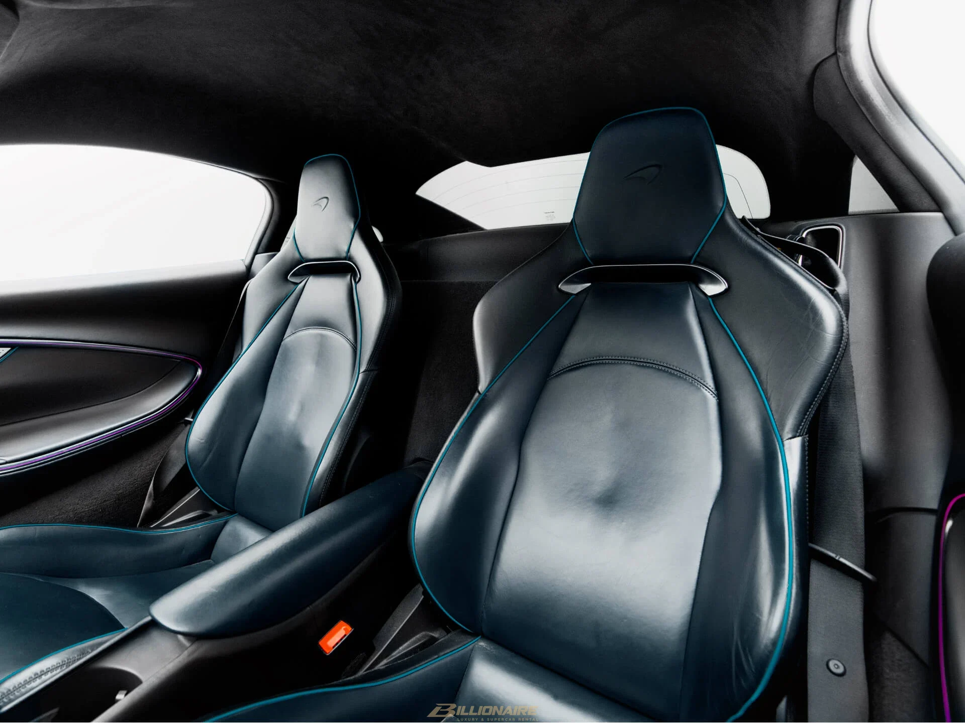 McLaren Artura Hybrid Flux Blue Interior