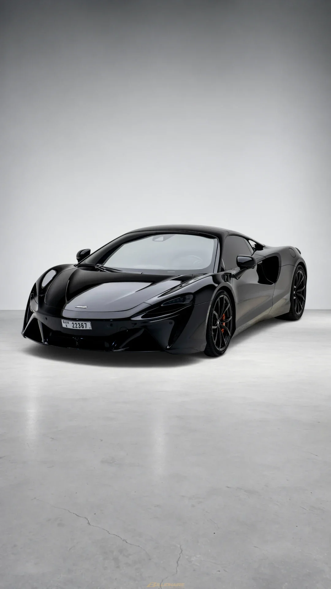 McLaren Artura Hybrid Anthracite Grey в аренду в Дубае