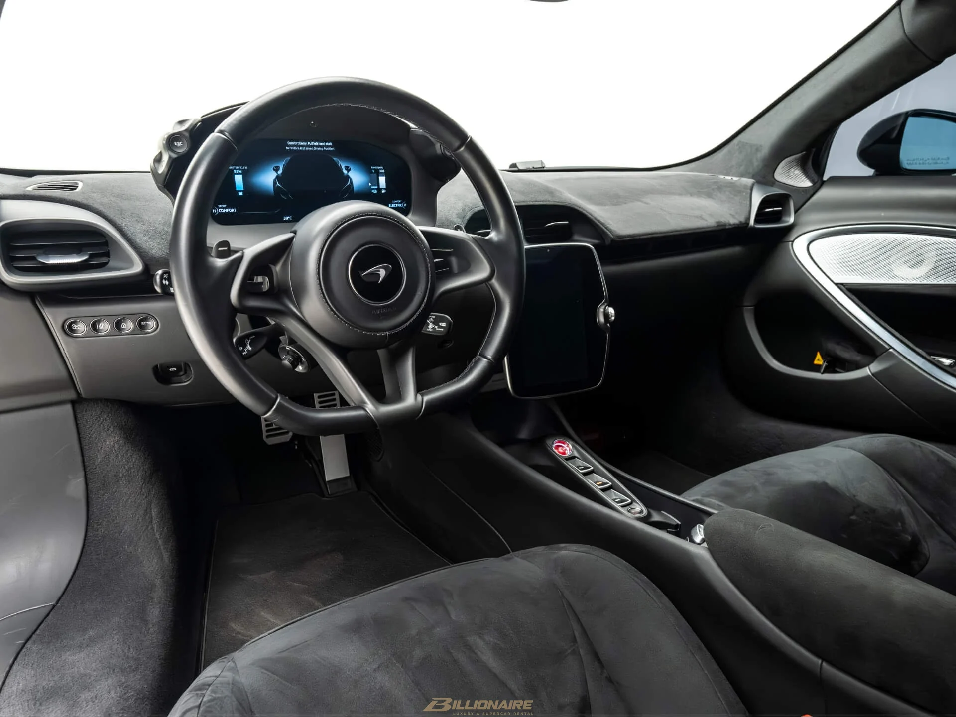 McLaren Artura Hybrid Anthracite Grey à louer à Dubaï – photo 7