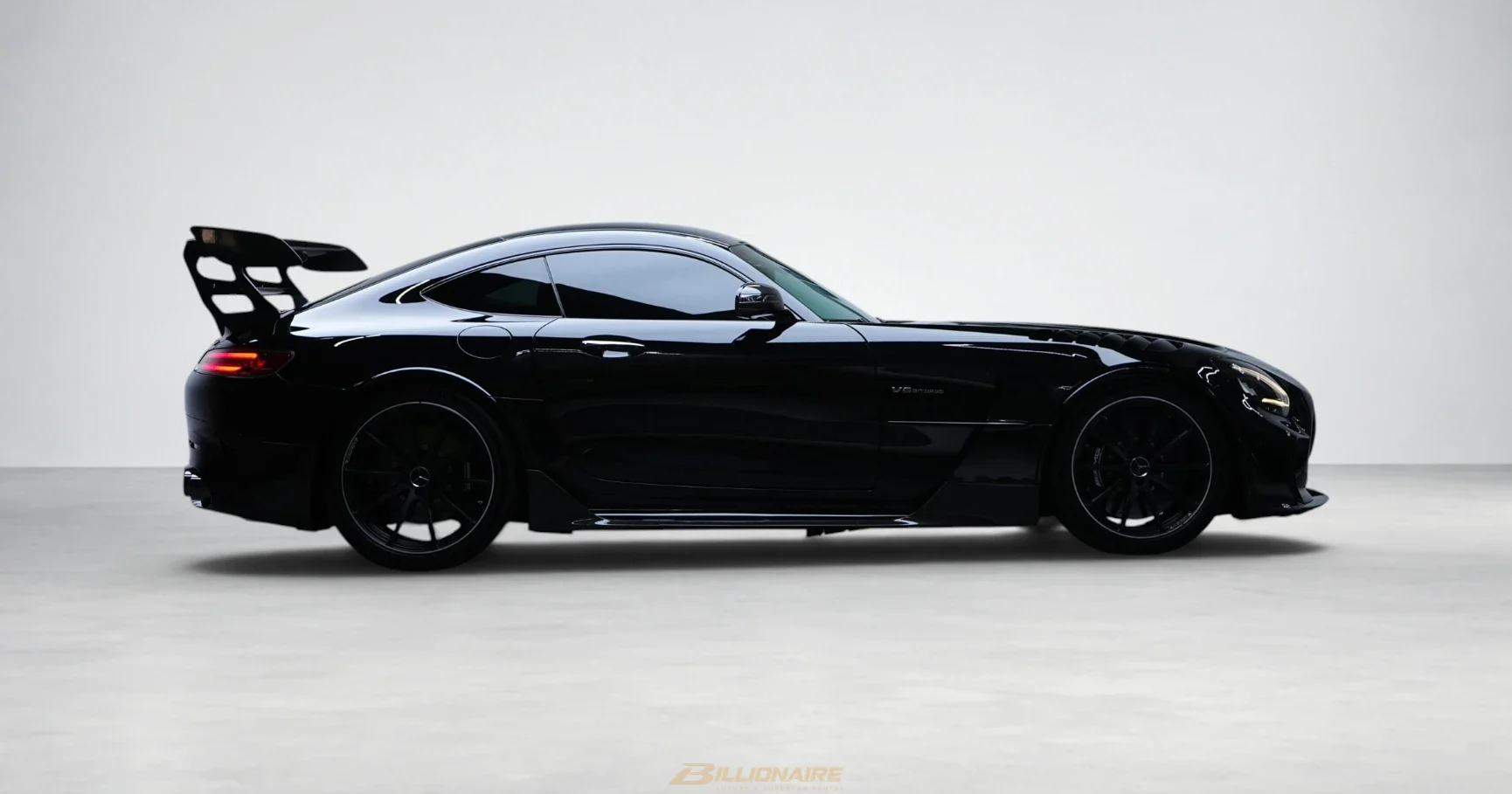 Dubai'de kiralık Mercedes-AMG GT Black Series – fotoğraf 3