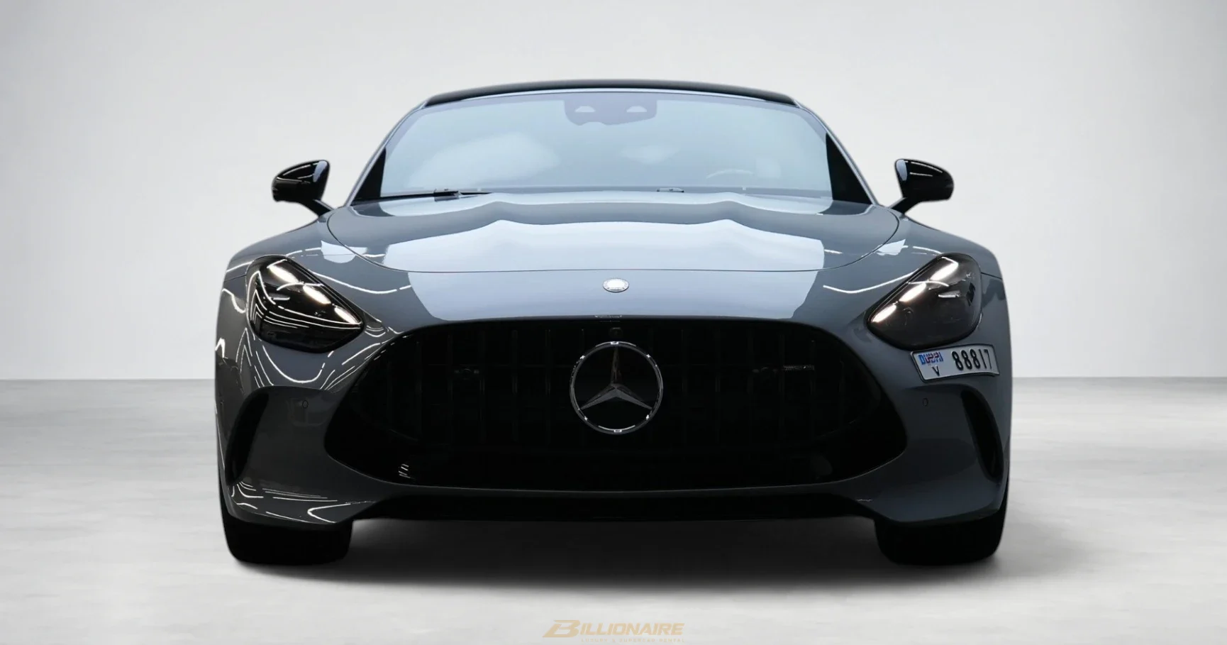 Dubai'de kiralık Mercedes-AMG GT 63 Coupe Grey – fotoğraf 3