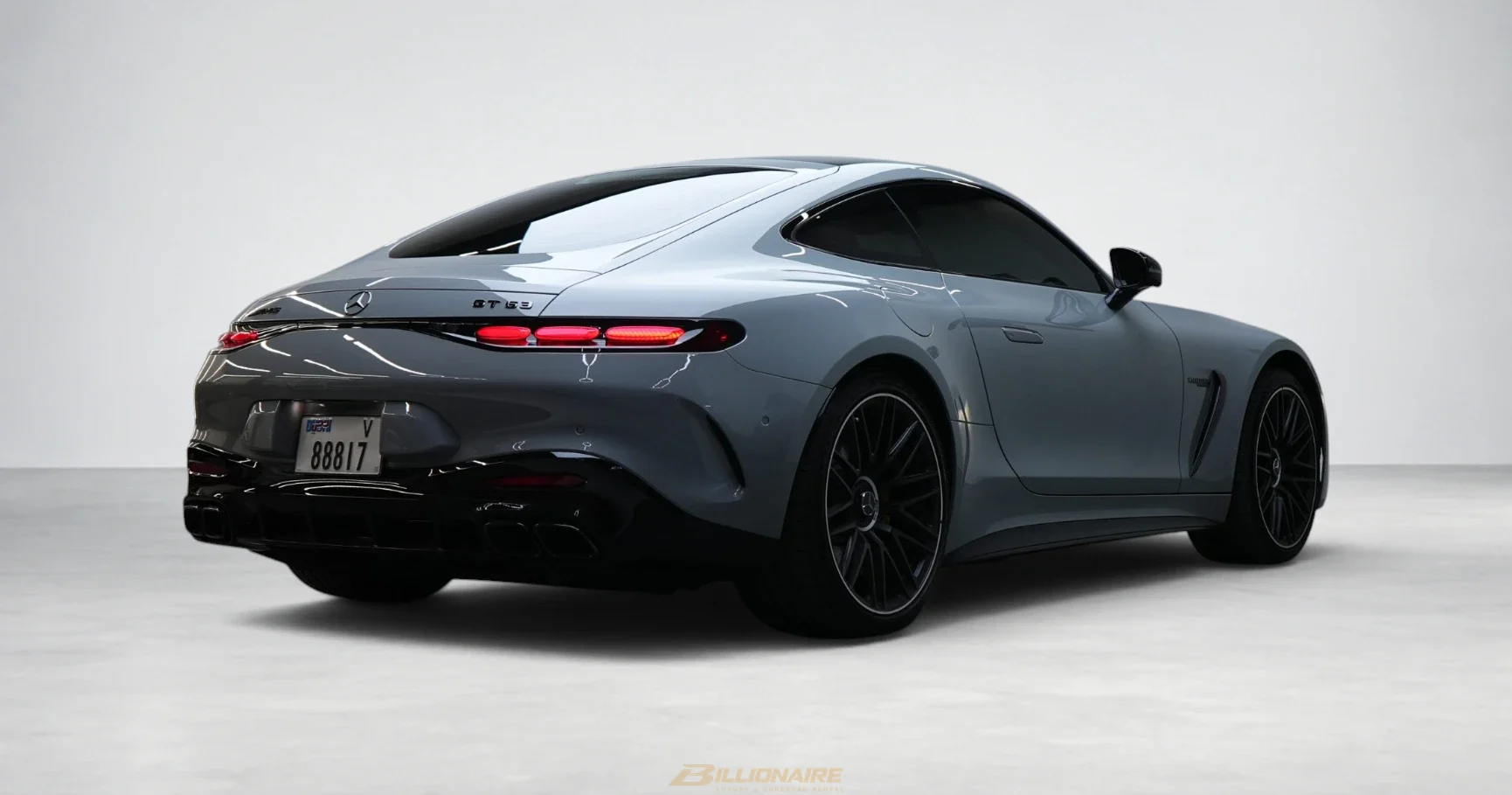 Dubai'de kiralık Mercedes-AMG GT 63 Coupe Grey – fotoğraf 5