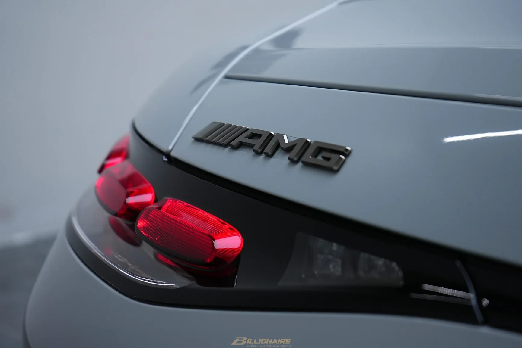 Dubai'de kiralık Mercedes-AMG GT 63 Coupe Grey – fotoğraf 8