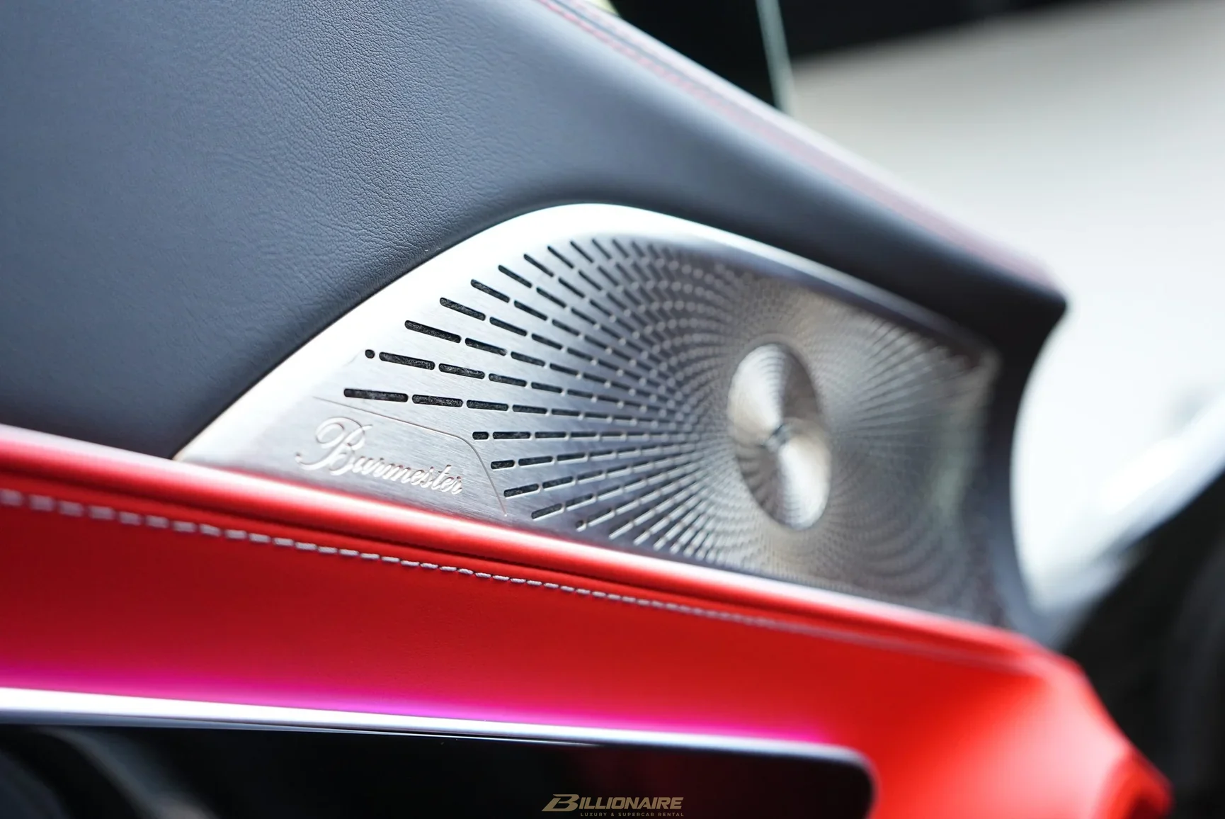 Dubai'de kiralık Mercedes-AMG GT 63 Coupe Grey – fotoğraf 14