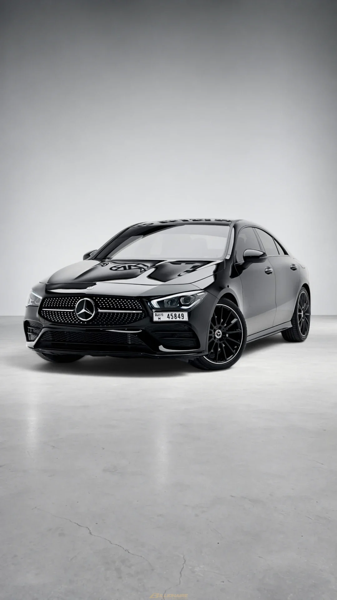 Mercedes-Benz CLA 250 AMG Line Black в аренду в Дубае