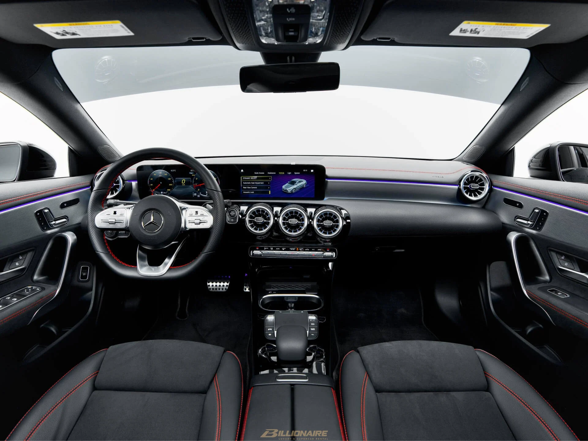 Mercedes-Benz CLA 250 AMG Line Black mieten in Dubai – Foto 8