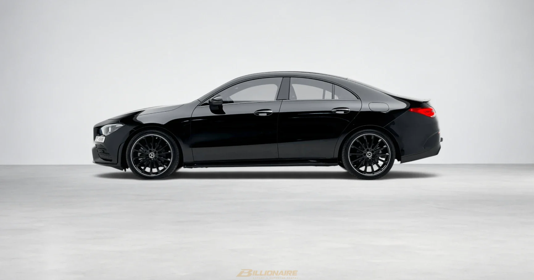 Mercedes-Benz CLA 250 AMG Line Black mieten in Dubai – Foto 4