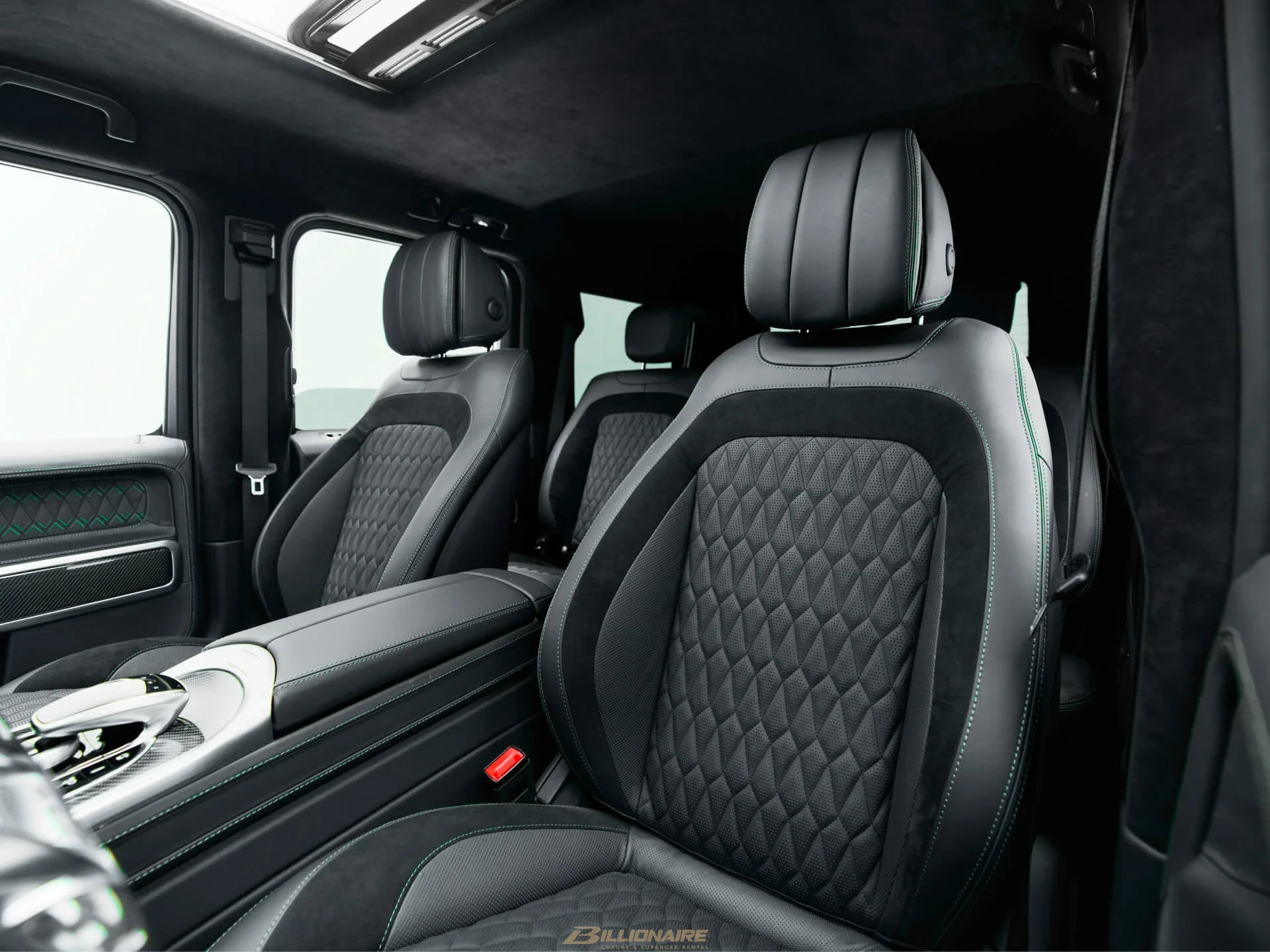 Mercedes-AMG G63 Emerald Green mieten in Dubai – Foto 6