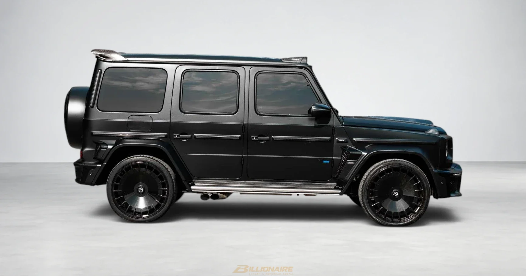 Mercedes-AMG G63 Brabus Matte Black à louer à Dubaï – photo 3
