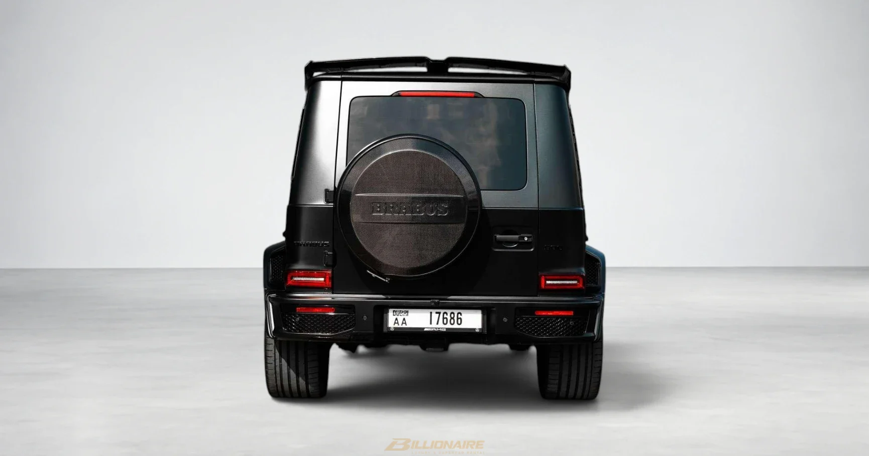 Mercedes-AMG G63 Brabus Matte Black à louer à Dubaï – photo 5