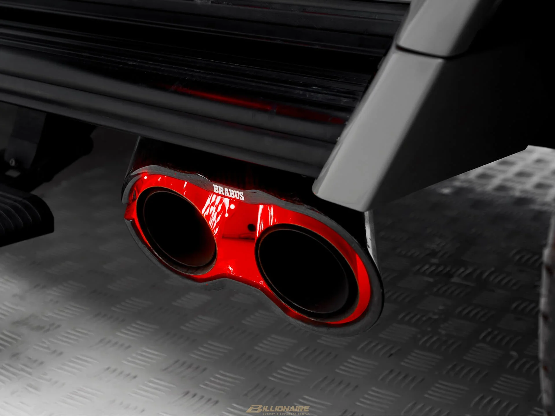 اجاره Mercedes-AMG G63 Brabus 900 Rocket Edition در دبی – تصویر 5