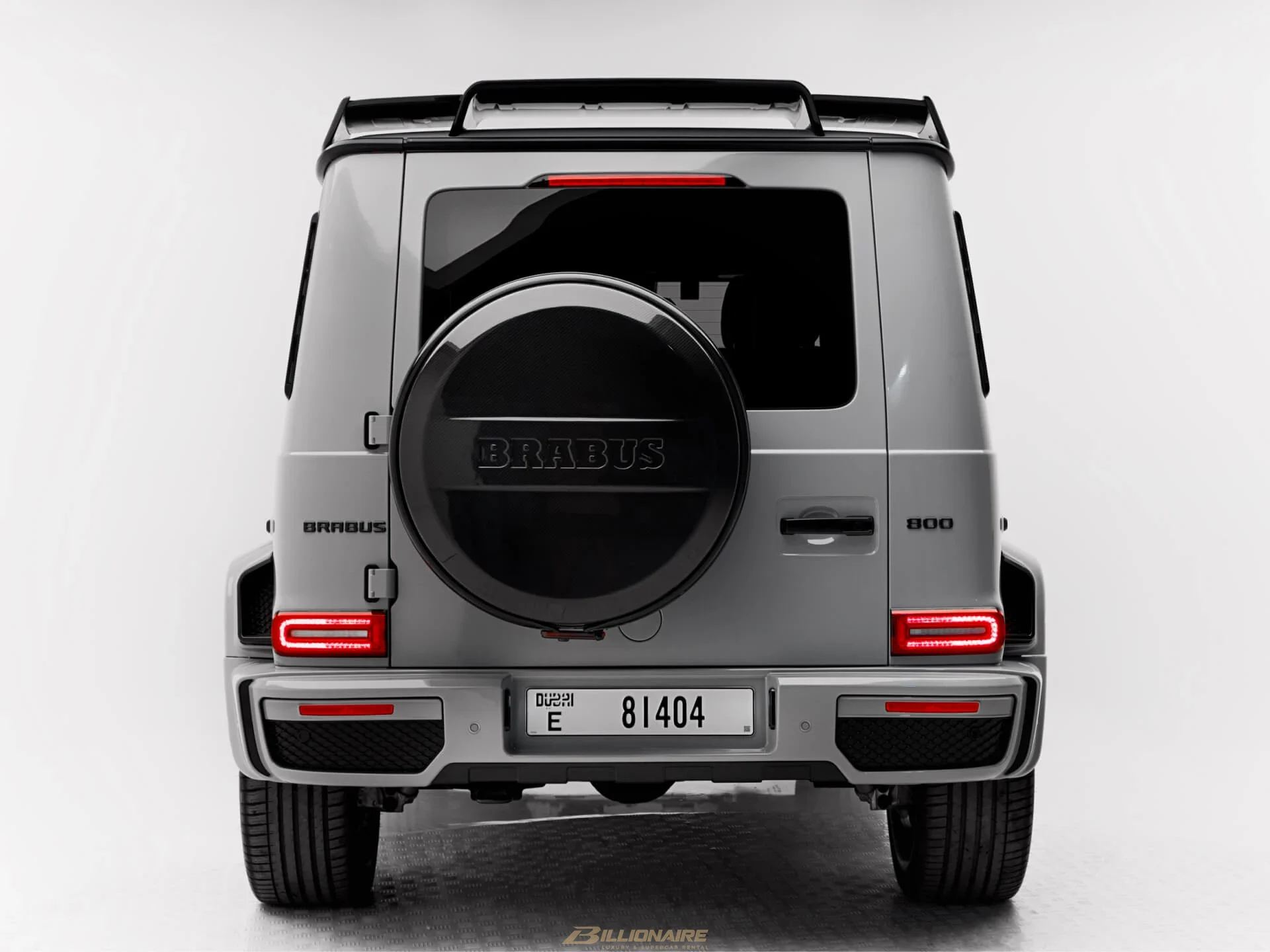 迪拜Mercedes-Benz G800 Brabus Widestar Selenite Grey出租 – 图片 3