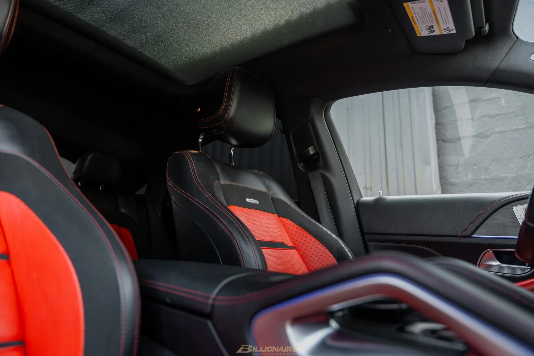 Mercedes-AMG GLE 53 Coupe Matte Black en alquiler en Dubái – foto 8