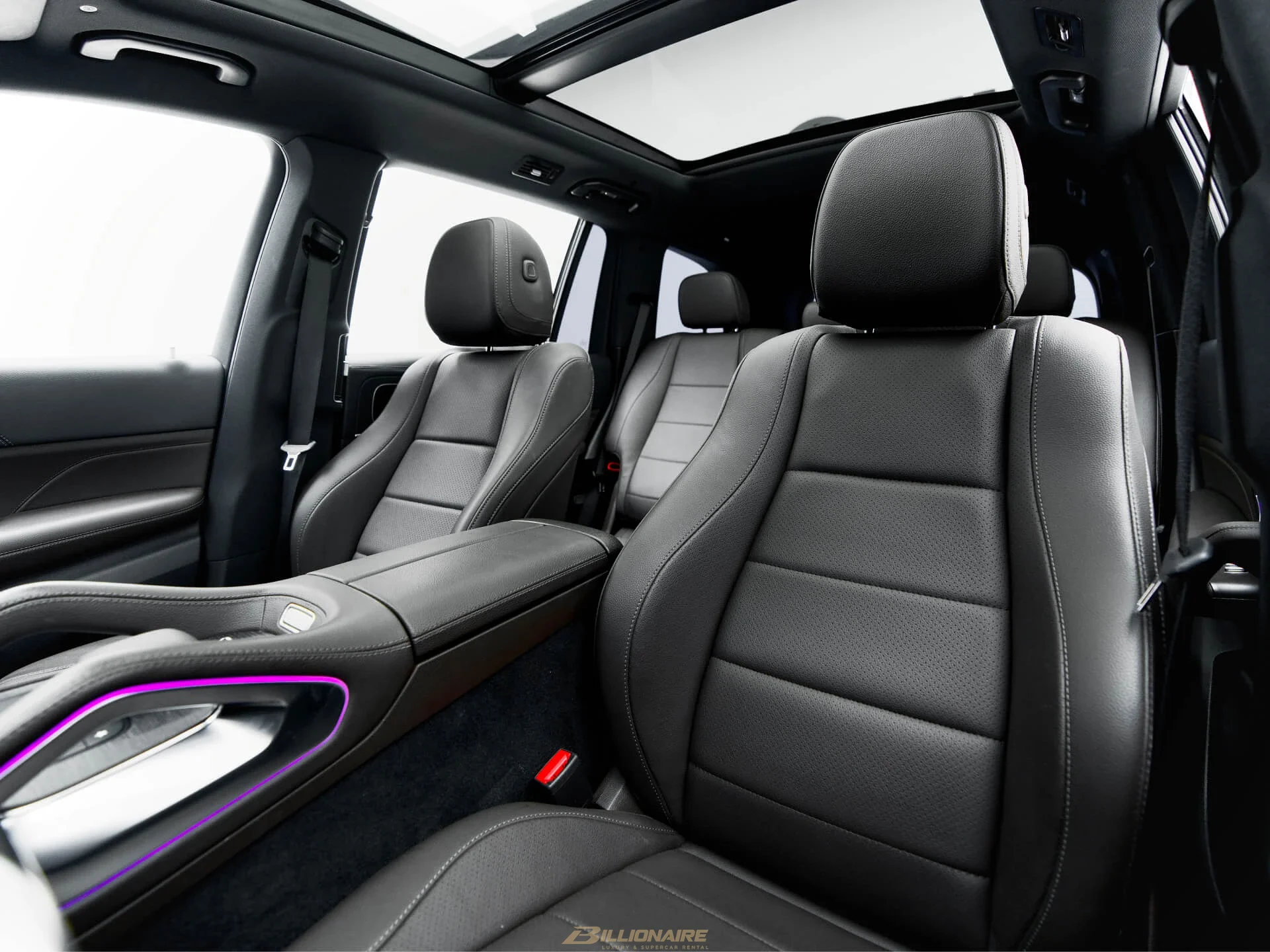Mercedes-Benz GLS 450 Polar White Interior
