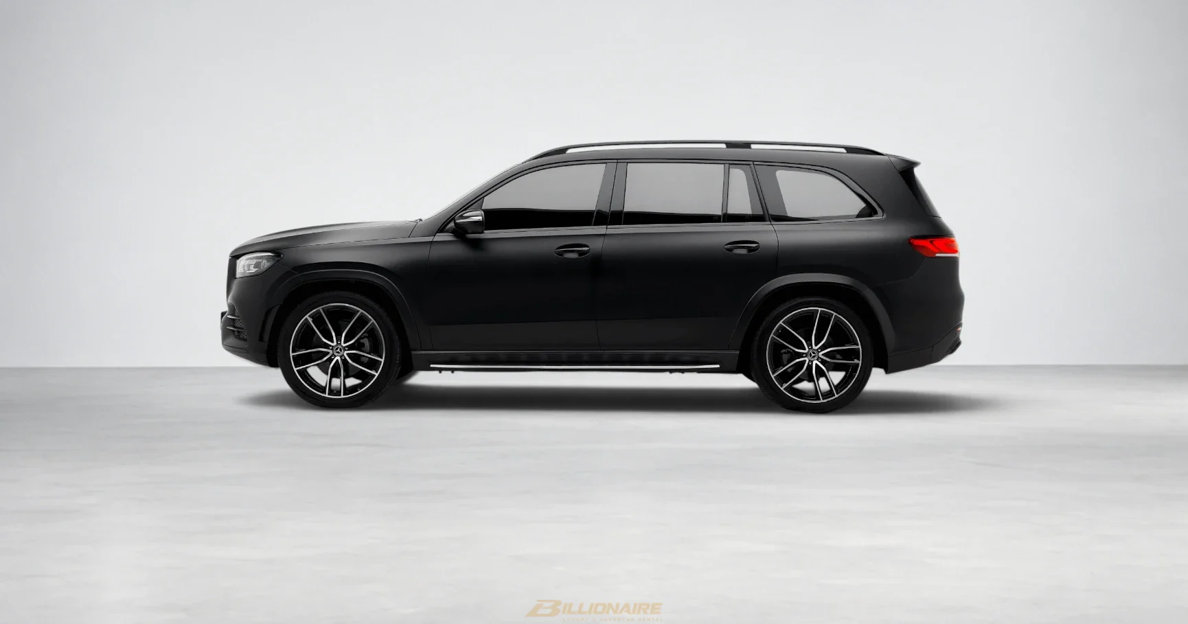 Mercedes-Benz GLS 450 Polar White View 4