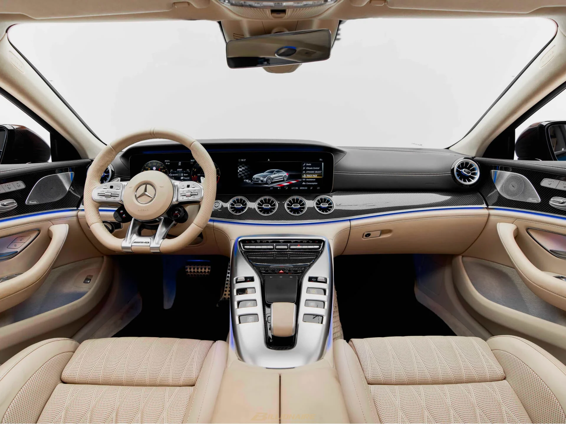 Mercedes-AMG GT 63 S 4-Door Coupe Selenite Grey en alquiler en Dubái – foto 8