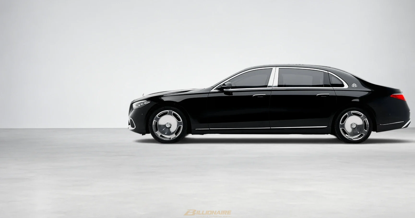 Mercedes-Maybach S580 Obsidian Black View 4