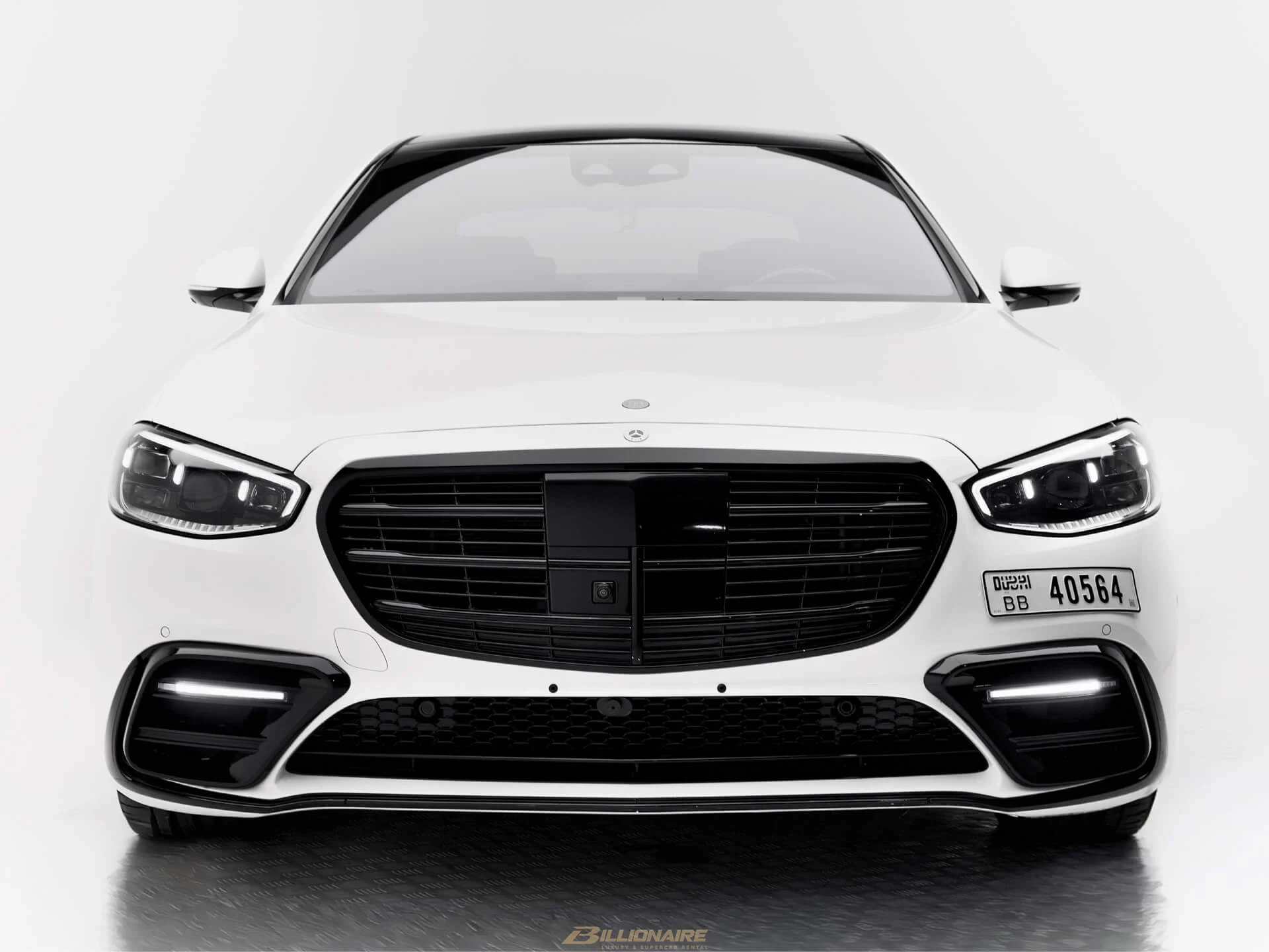 Mercedes-Benz S500 Brabus B50 Edition White en alquiler en Dubái – foto 2