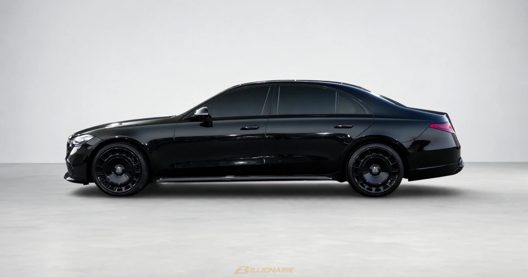 Mercedes-Benz S580 Black à louer à Dubaï – photo 3