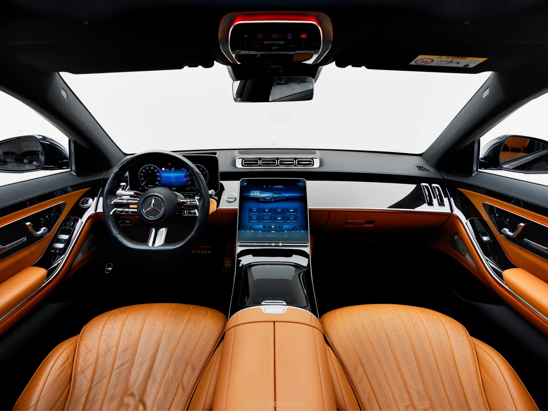 مرسيدس-بنز S500 برابوس مطفي للإيجار في دبي – صورة 8