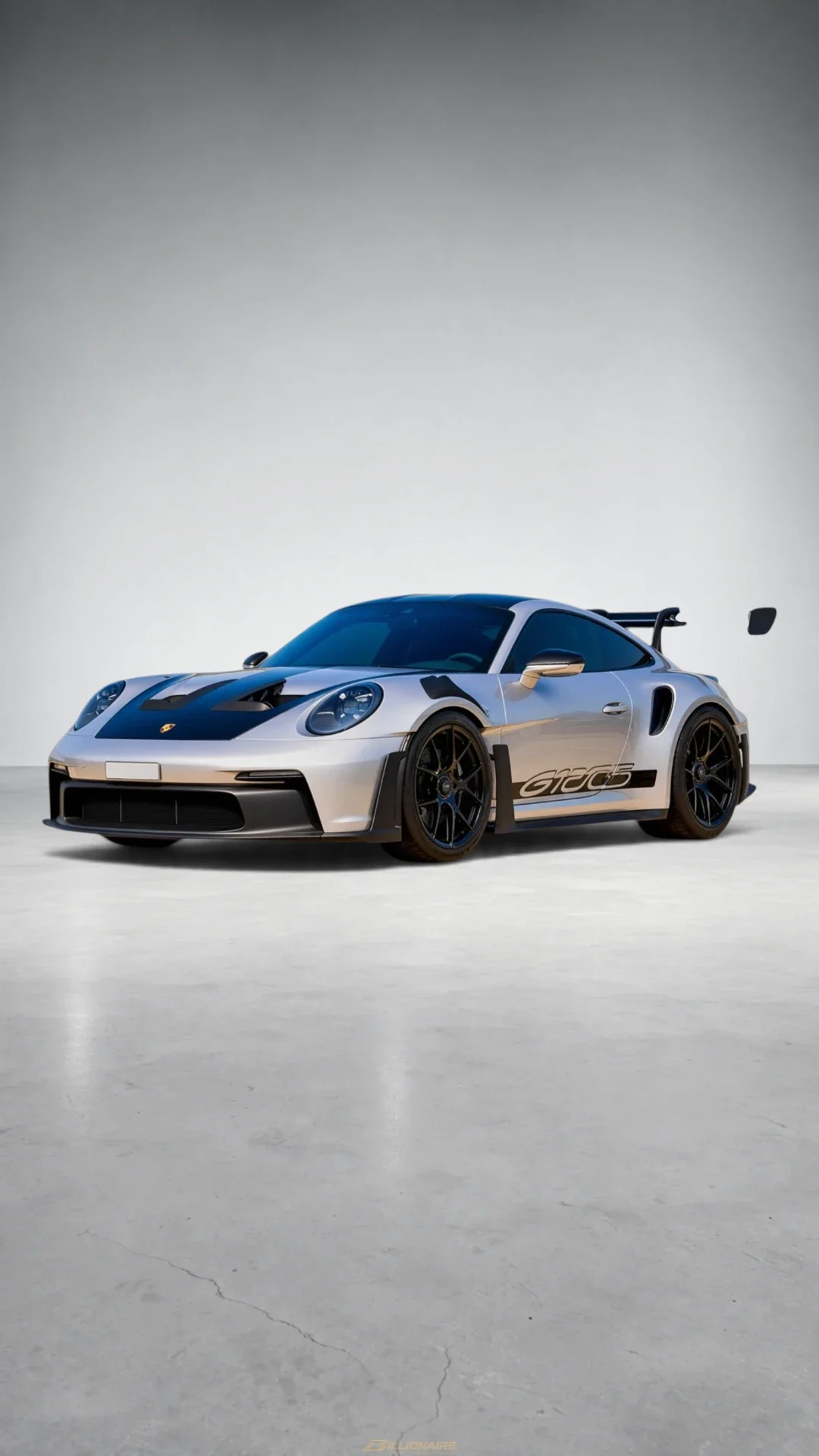 Porsche 911 GT3 RS Weissach Package Silver в аренду в Дубае