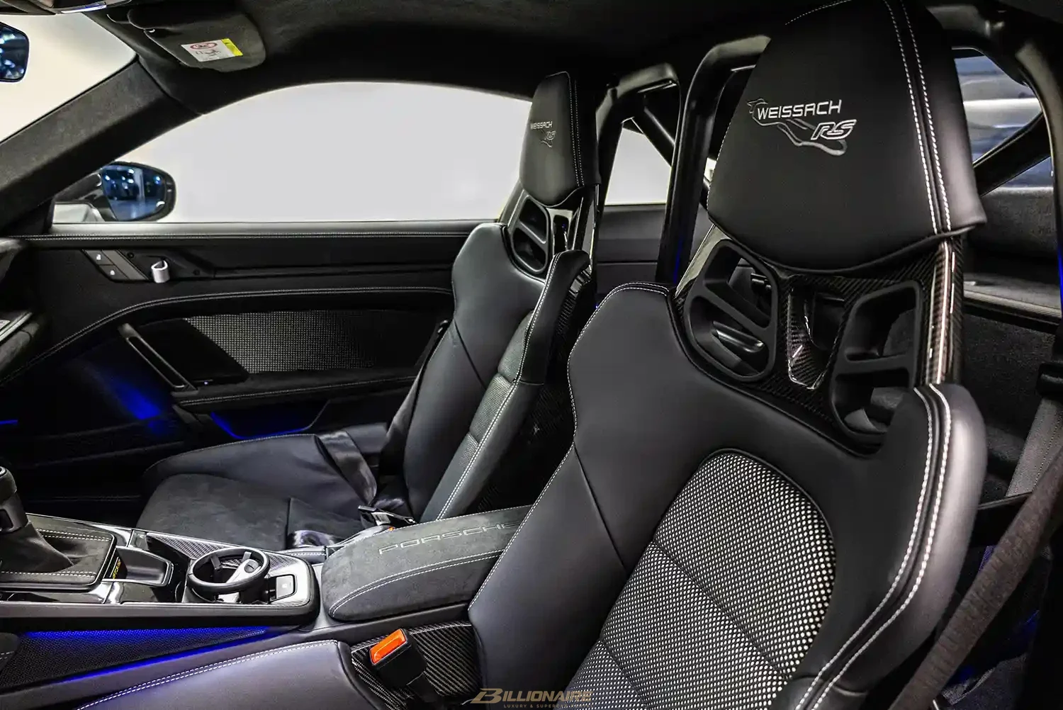 Porsche 911 GT3 RS Weissach Package Silver - View 7