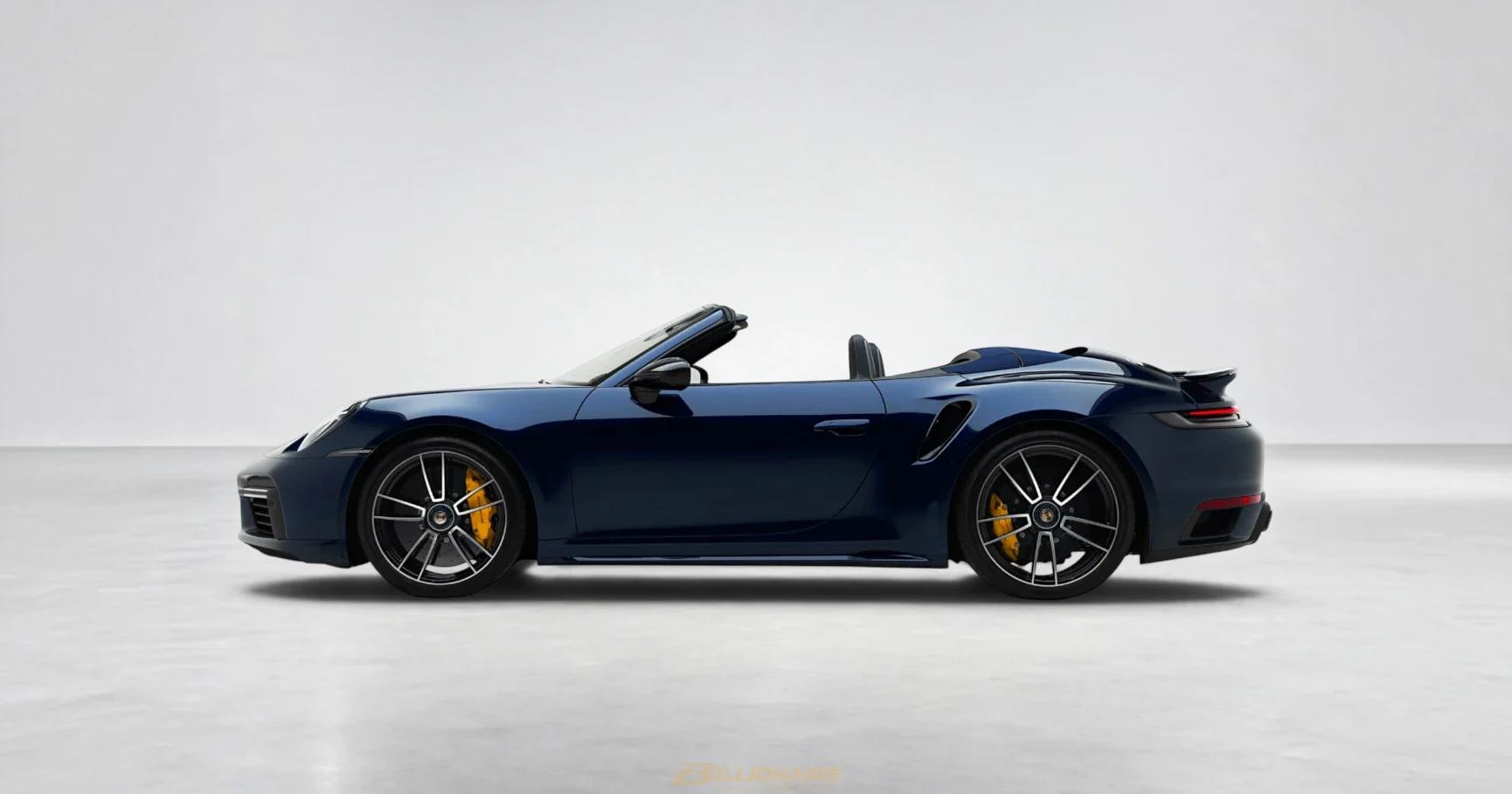 Porsche 911 Turbo S Cabriolet Arctic Blue - View 4