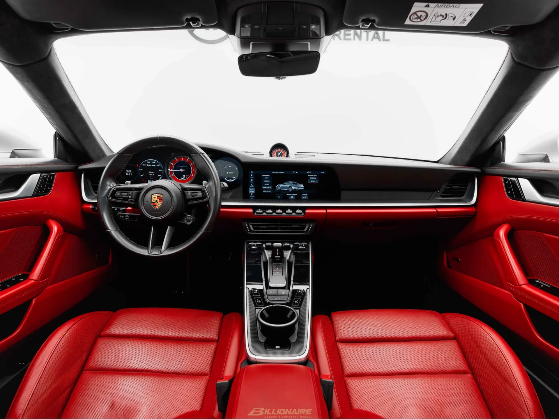 Porsche 911 Turbo S Pure White (Bordeaux Interior) в аренду в Дубае – фото 5