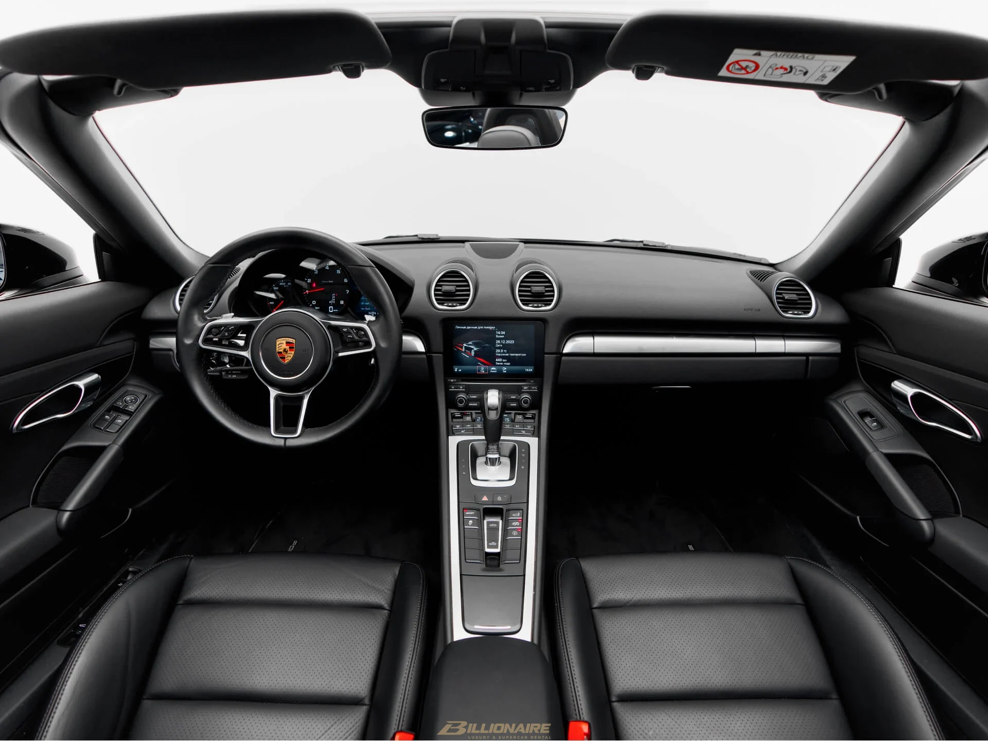 Porsche 718 Boxster Black mieten in Dubai – Foto 6