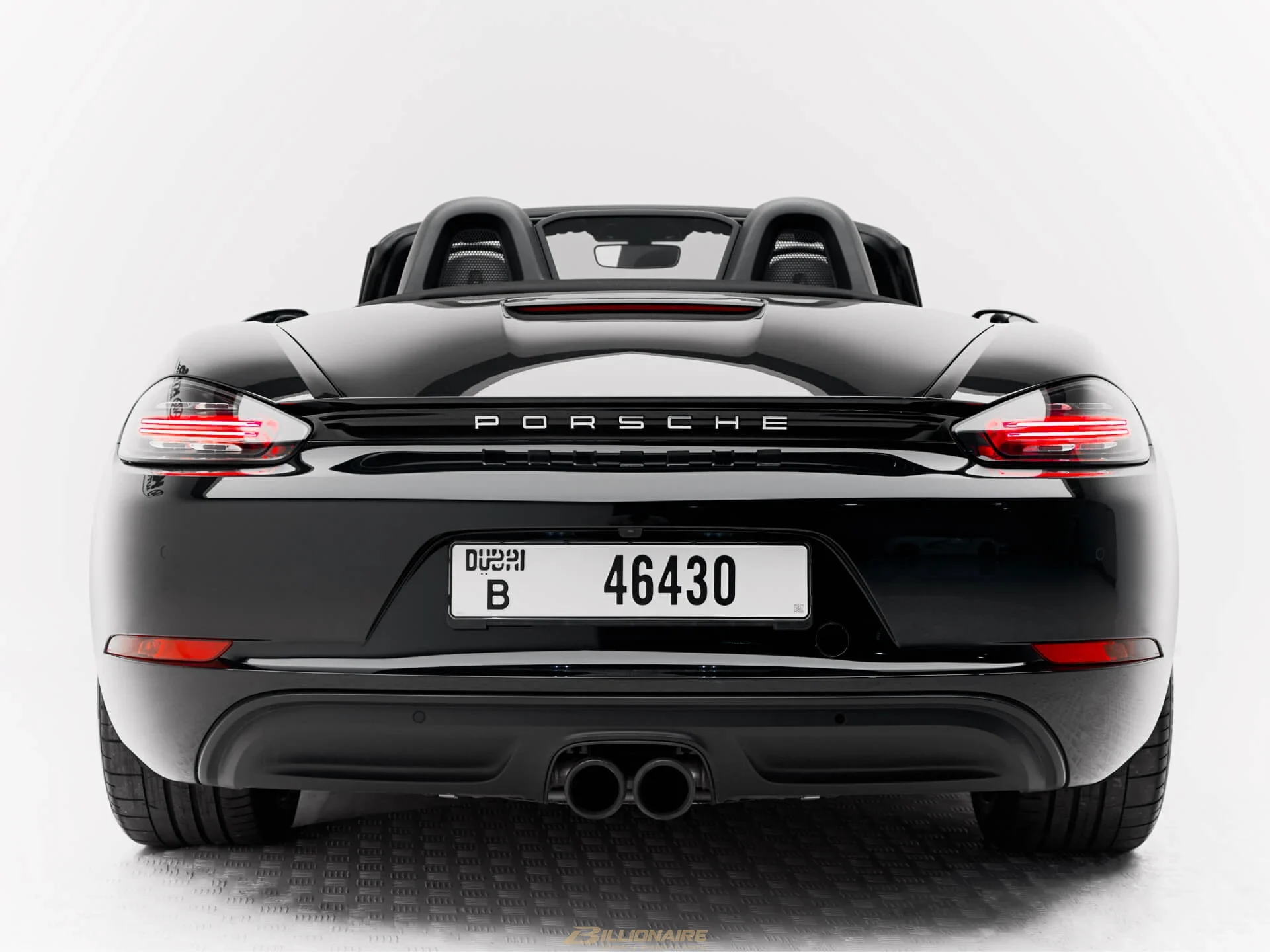 Porsche 718 Boxster Black mieten in Dubai – Foto 4
