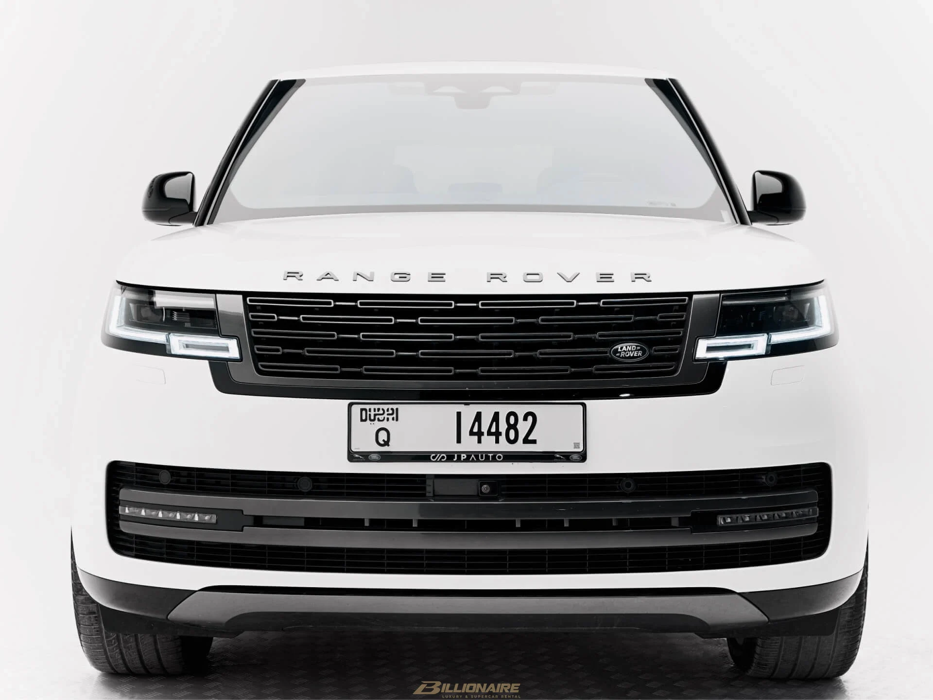 اجاره Range Rover Autobiography Pearl White در دبی – تصویر 2