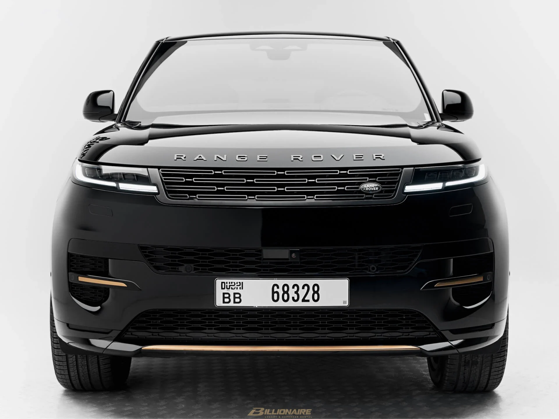 Range Rover Sport Santorini Black mieten in Dubai – Foto 2