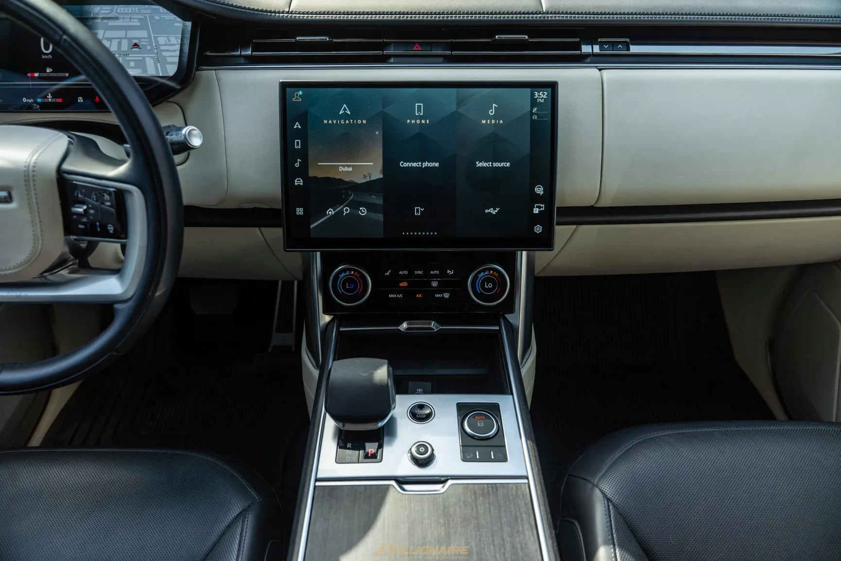 اجاره Range Rover Vogue Silver در دبی – تصویر 6