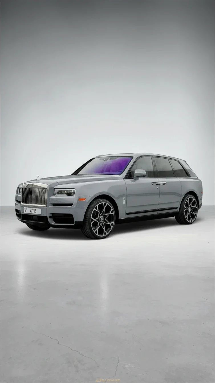 Rolls-Royce Cullinan Grey в аренду в Дубае