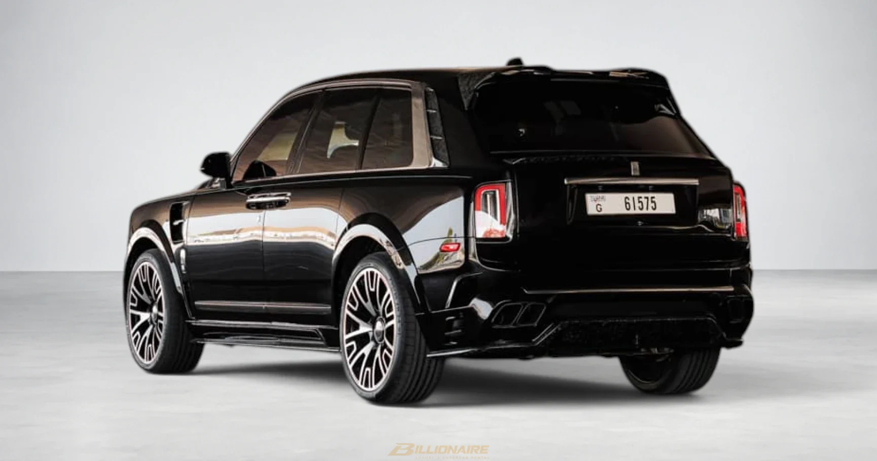 Rolls-Royce Cullinan Mansory Black - View 4