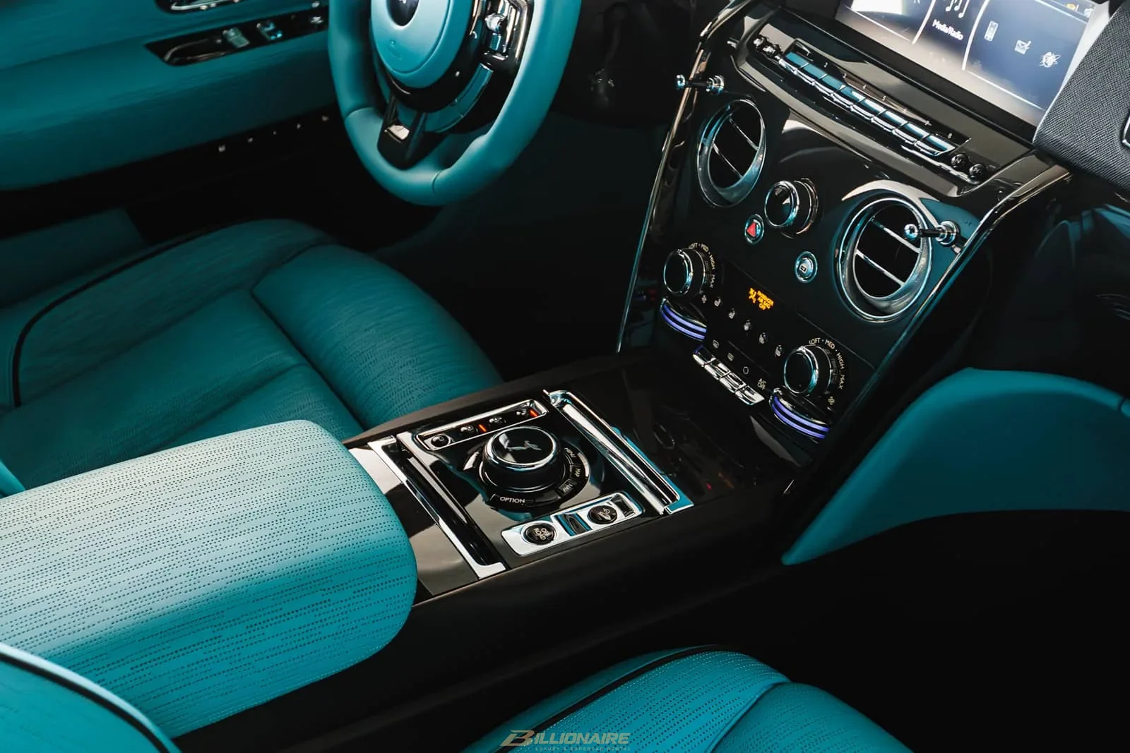 Rolls-Royce Cullinan Mansory Black - View 9