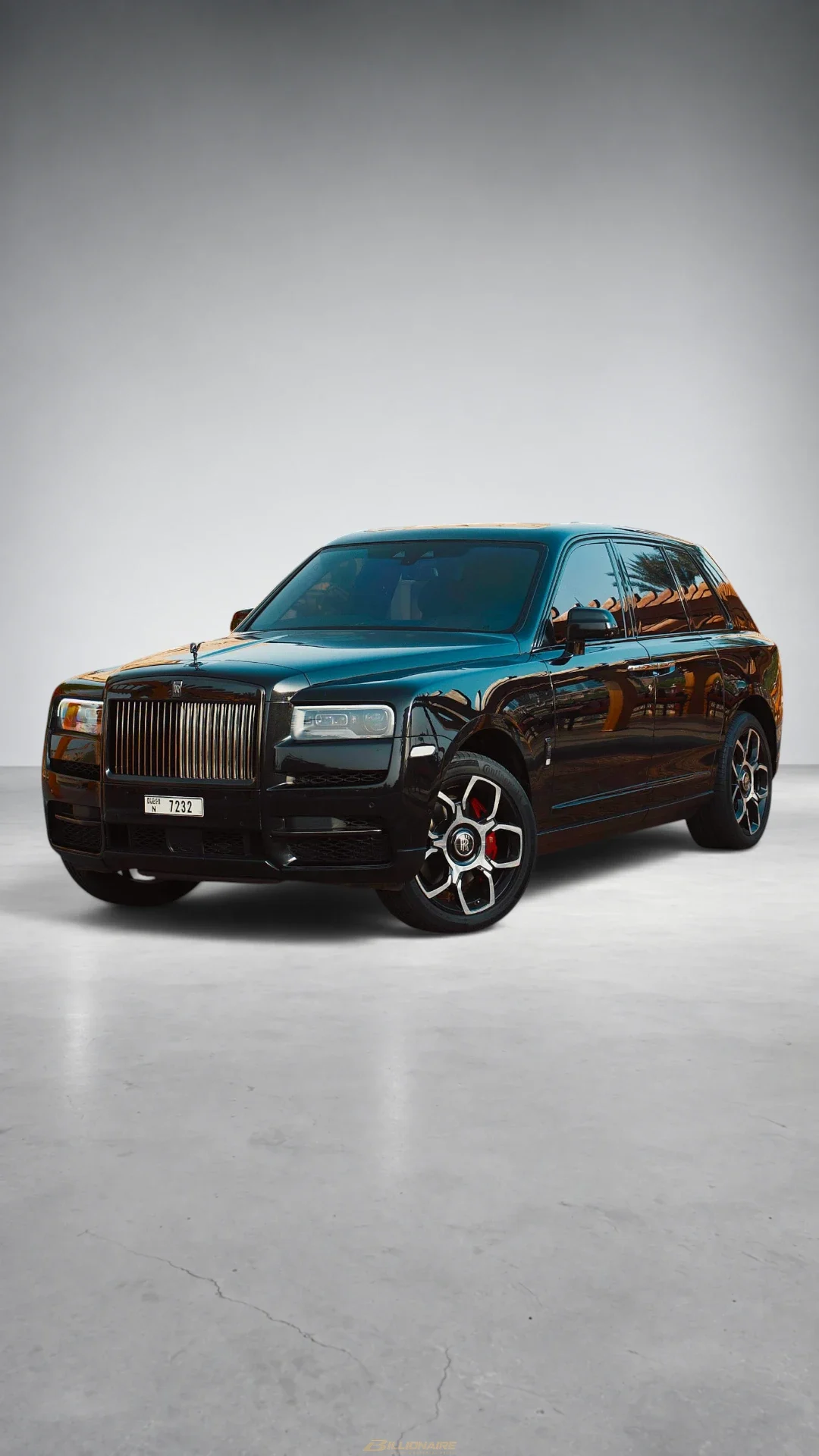 Rolls-Royce Cullinan Midnight Sapphire Blue в аренду в Дубае