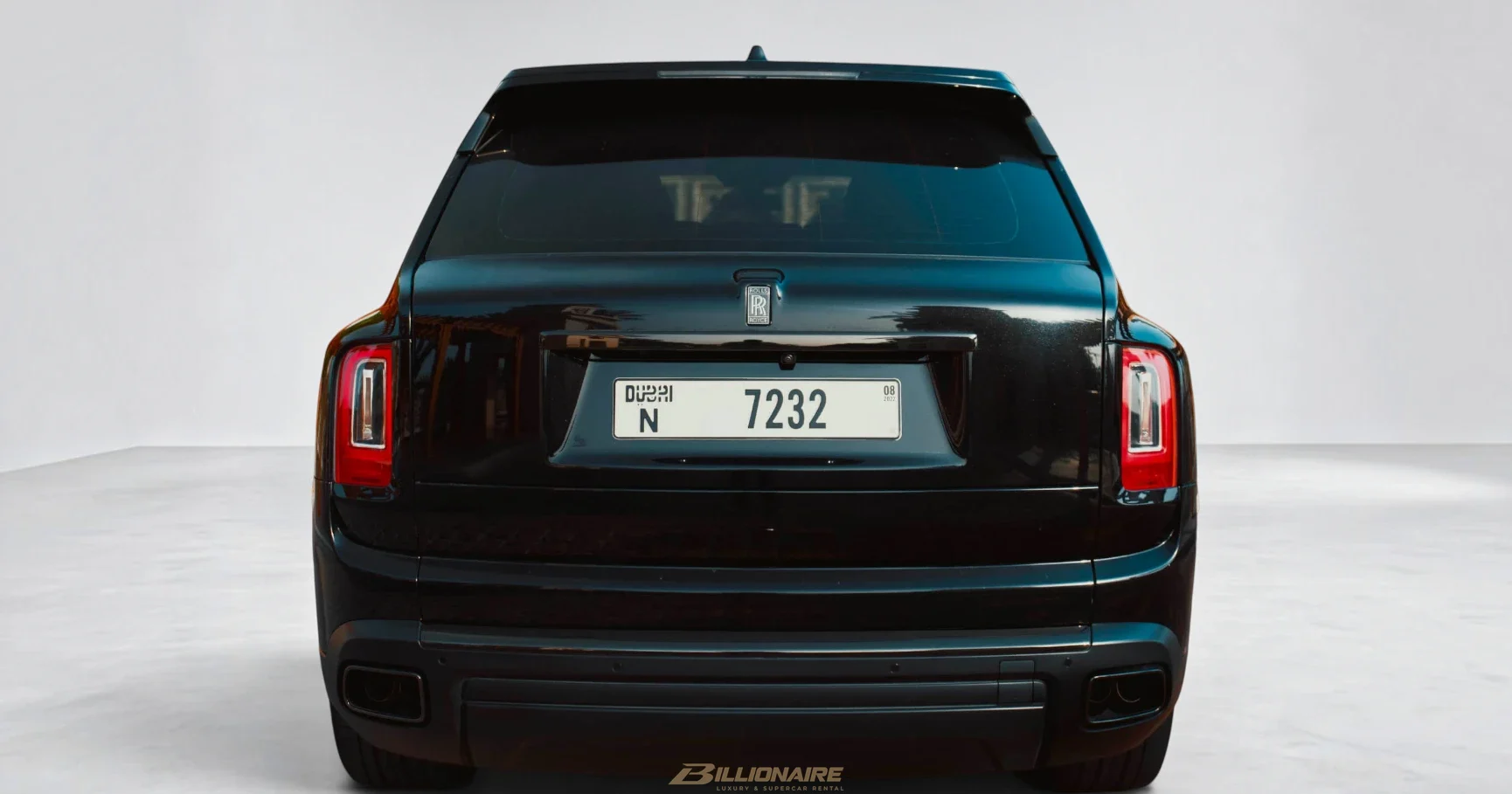 اجاره Rolls-Royce Cullinan Midnight Sapphire Blue در دبی – تصویر 3