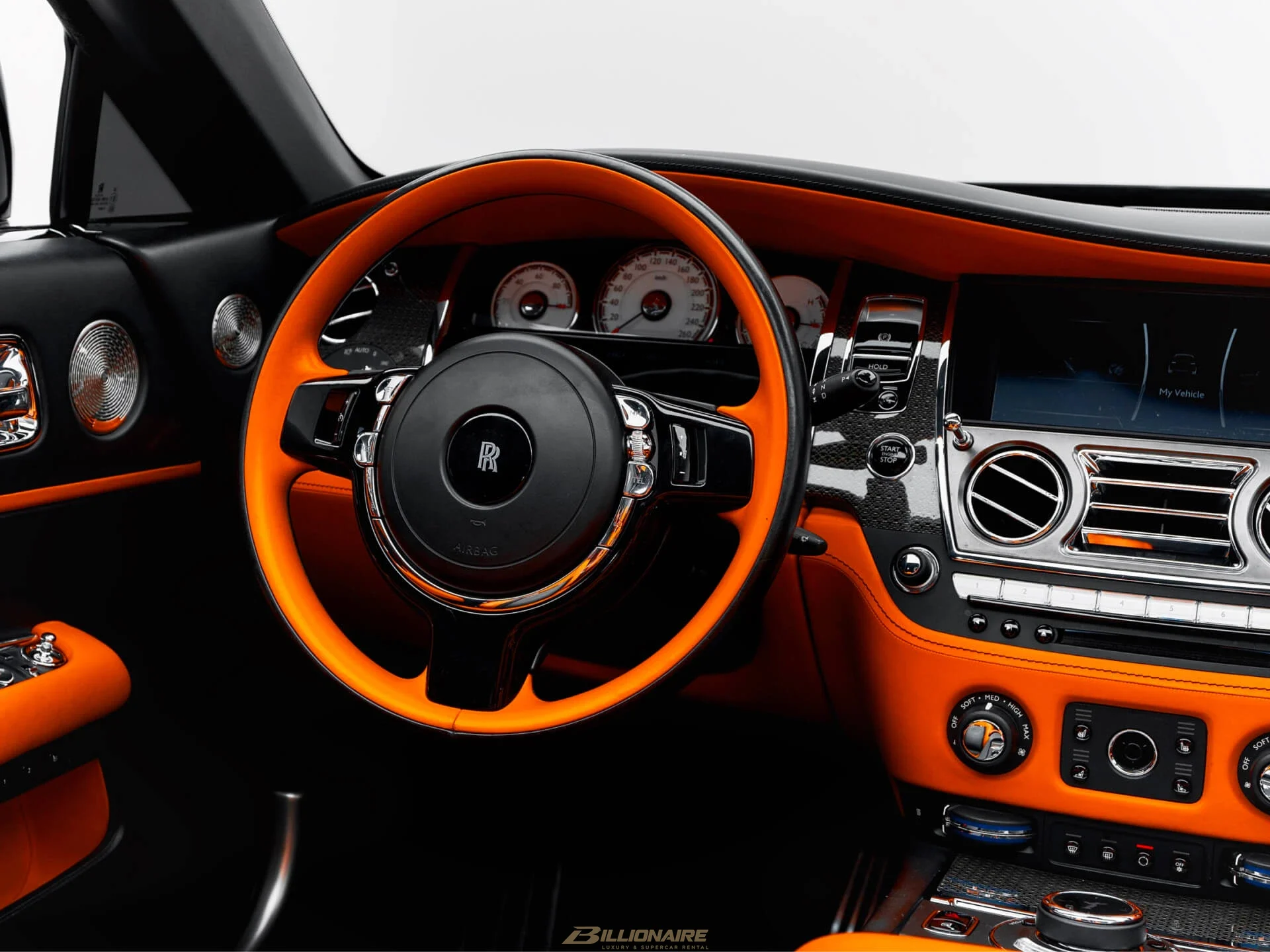 Rolls-Royce Dawn Black Badge Diamond Black Interior