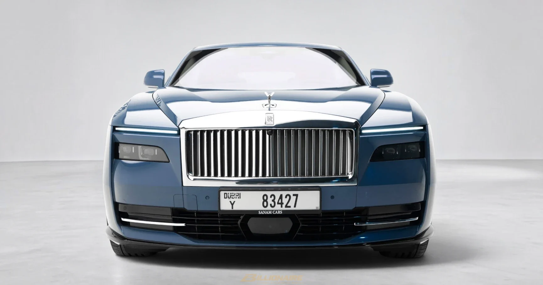 اجاره Rolls-Royce Spectre Aero Blue Two-Tone در دبی – تصویر 2