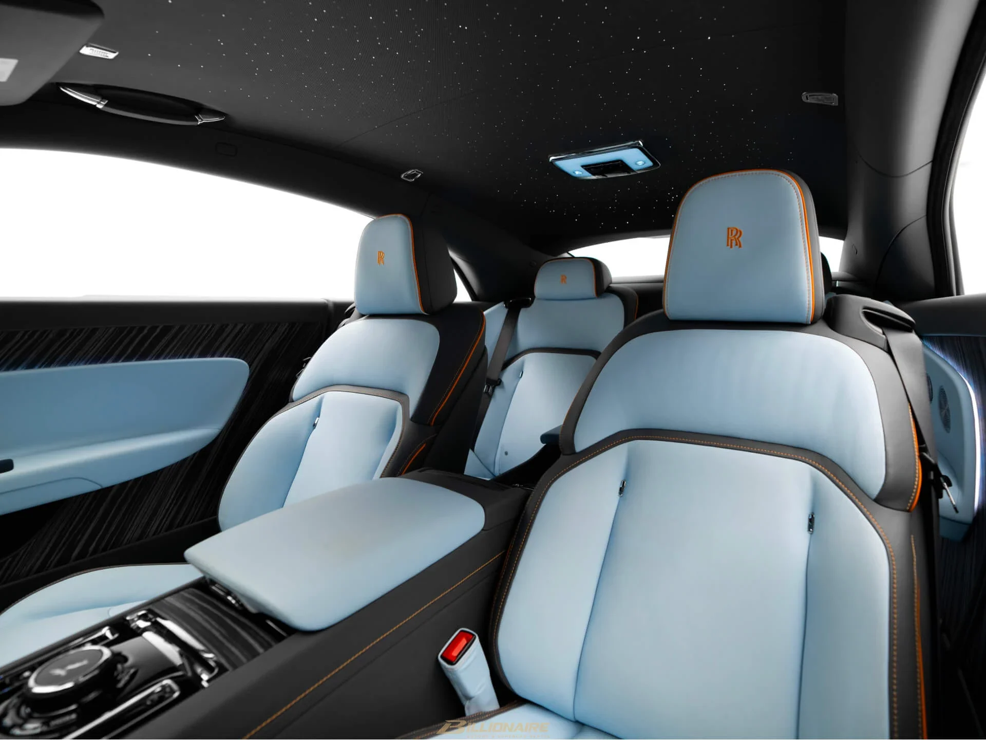 اجاره Rolls-Royce Spectre Aero Blue Two-Tone در دبی – تصویر 6